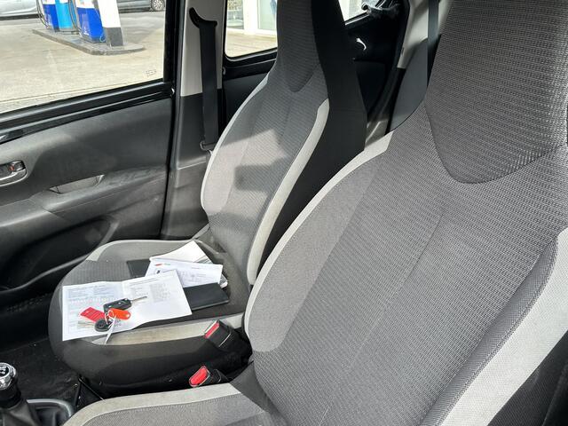 Toyota AYGO 1.0 VVT-i x-play