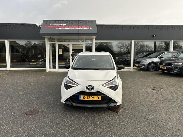 Toyota AYGO 1.0 VVT-i x-fun