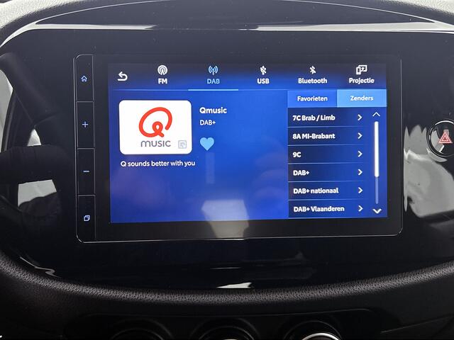 Toyota AYGO X 1.0 VVT-i MT Play | Apple Carplay / Android Auto | Parkeercamera | Cruise Control Adaptief |
