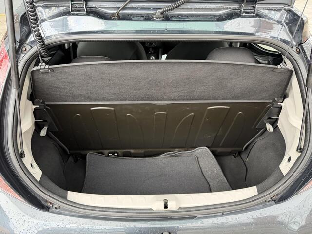 Toyota AYGO 1.0 VVT-i x-fun Grijs | 129.641 km | 2017