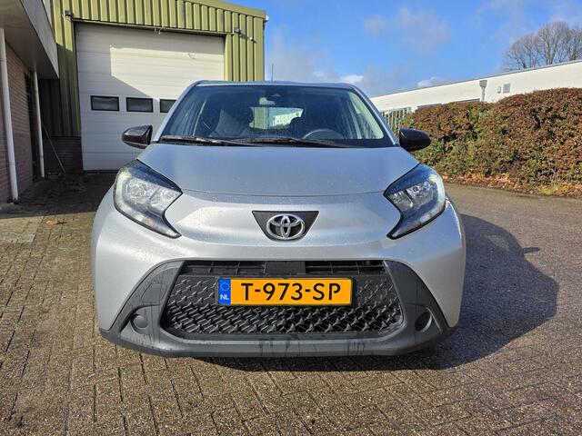 Toyota AYGO X 1.0 VVT-i MT Play, 1e Eig! Camera! Carplay! Zondag OPEN!