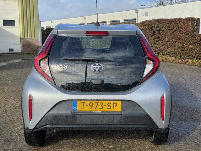 Toyota AYGO X 1.0 VVT-i MT Play, 1e Eig! Camera! Carplay! Zondag OPEN!