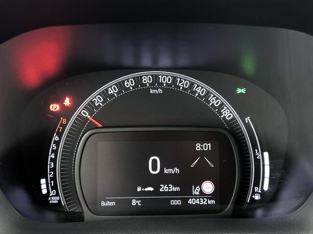 Toyota AYGO X 1.0 VVT-i MT Premium | Stoelverwarming | achteruitrijcamera |