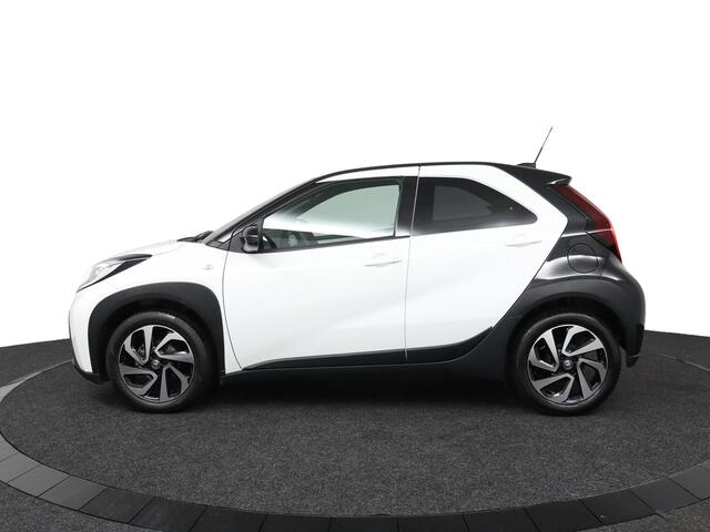 Toyota AYGO X 1.0 VVT-i S-CVT Pulse | Apple Carplay/Android Auto | lichtmetalen velgen 17" | two-tone |