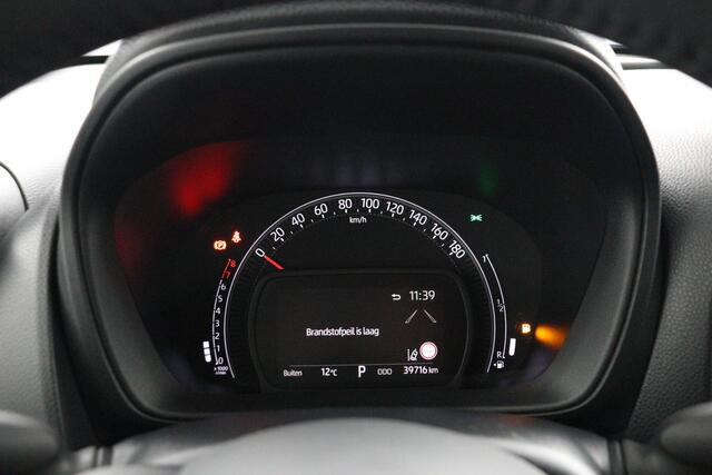 Toyota AYGO X 1.0 VVT-i S-CVT Pulse | Apple Carplay/Android Auto | lichtmetalen velgen 17" | two-tone |