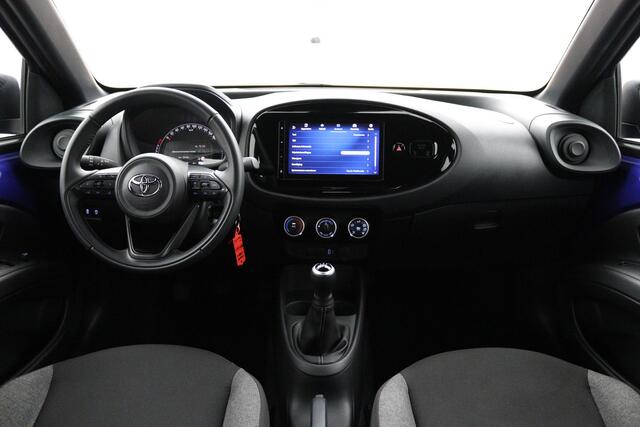 Toyota AYGO X 1.0 VVT-i MT Play | Cruise control | Apple carplay-android auto | Parkeercamera |