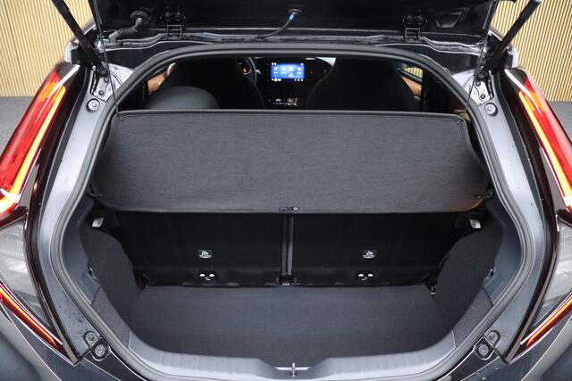 Toyota AYGO X Hybrid 115 pulse Easy Pack | Nieuw uit voorraad leverbaar! | Adaptive-cruise | Camera | Clima | Maps Navigatie | Parkeersensoren | Apple Carplay & Android Auto | Keyless | Stoelverwarming