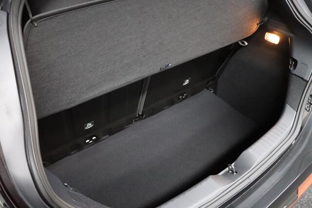 Toyota AYGO X Hybrid 115 pulse Easy Pack | Nieuw uit voorraad leverbaar! | Adaptive-cruise | Camera | Clima | Maps Navigatie | Parkeersensoren | Apple Carplay & Android Auto | Keyless | Stoelverwarming