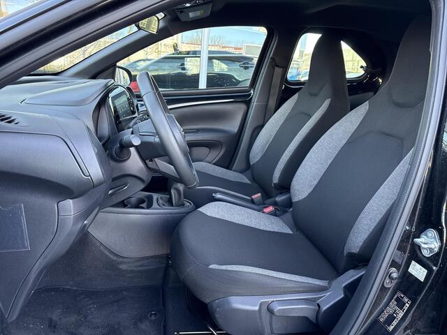 Toyota AYGO X 1.0 VVT-i MT Play **ADAPTIEF CRUISE CONTROL/ PARKEERCAMERA/ AIRCO**