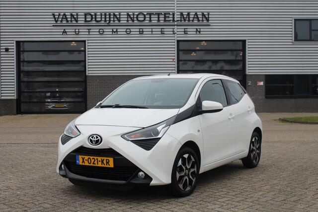 Toyota AYGO 1.0 VVT-i x-joy / Carplay / Camera / 15"LMV