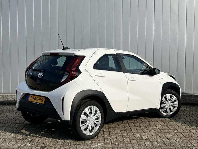 Toyota AYGO X 1.0 VVT-i MT Play 1e Eigenaar Dealer Onderhouden NL Auto