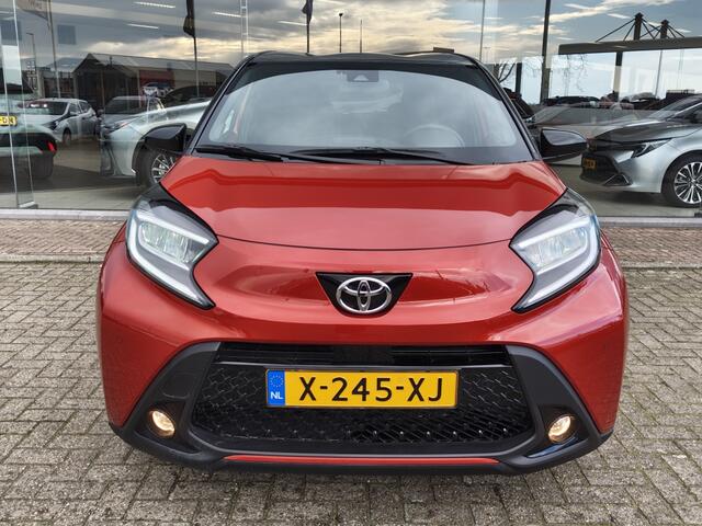 Toyota AYGO X 1.0 VVT-i S-CVT Premium | Sensoren v/a | JBL | Navi | Adaptive C