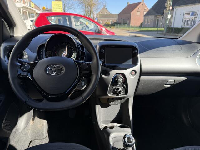 Toyota AYGO 1.0 VVT-i x-play Achteruitrijcamera, automaat