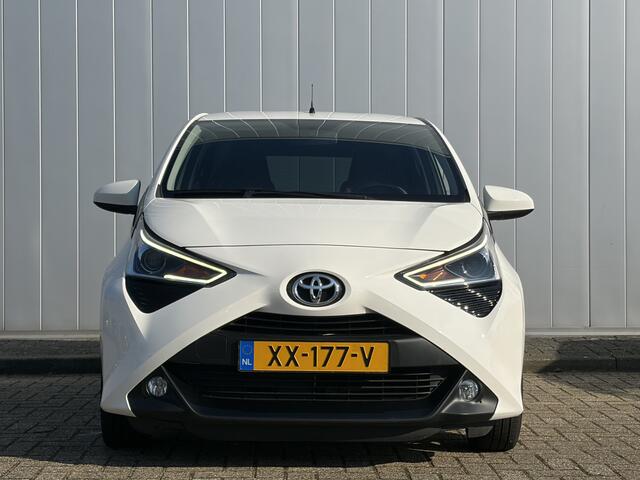 Toyota AYGO 1.0 VVT-i X-Joy NL Auto Dealer Onderhouden Carplay Climate Control LMV BTW Auto