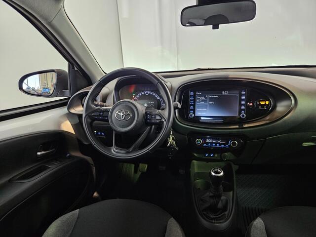 Toyota AYGO 1.0 VVT-i MT Play / Camera / CarPlay