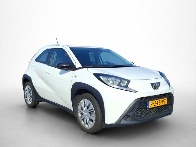 Toyota AYGO X 1.0 VVT-i S-CVT Play Automaat | ¤ 14.435,- ex BTW