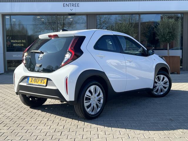 Toyota AYGO X 1.0 VVT-i MT Play | Camera | Adapt Cruise Control