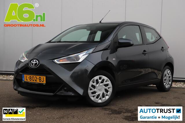Toyota AYGO 1.0 VVT-i x-play Automaat Carplay Android/Navigatie Achteruitrijcamera Airco LED