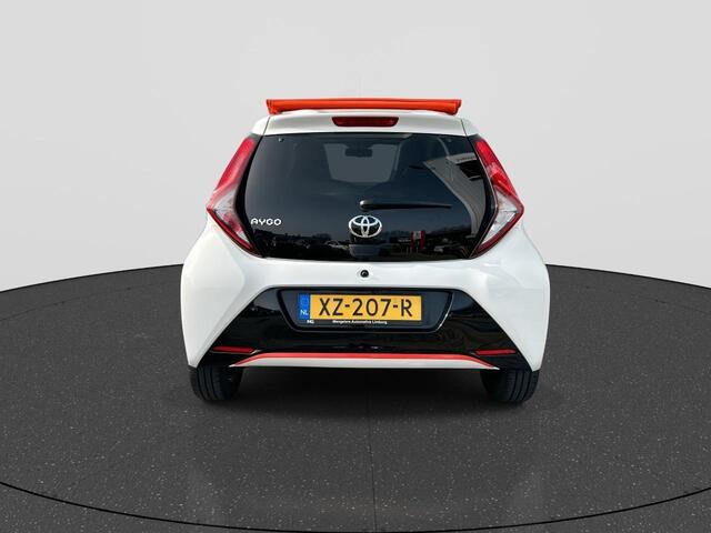 Toyota AYGO 1.0 VVT-i x-otic RIJKLAAR | Cabriodak | Airco | Camera | AppleCarplay-Android Auto