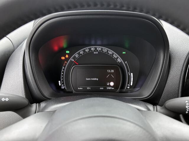 Toyota AYGO X 1.0 VVT-i MT Play | Apple CarPlay / Android Auto (Navigatie) |