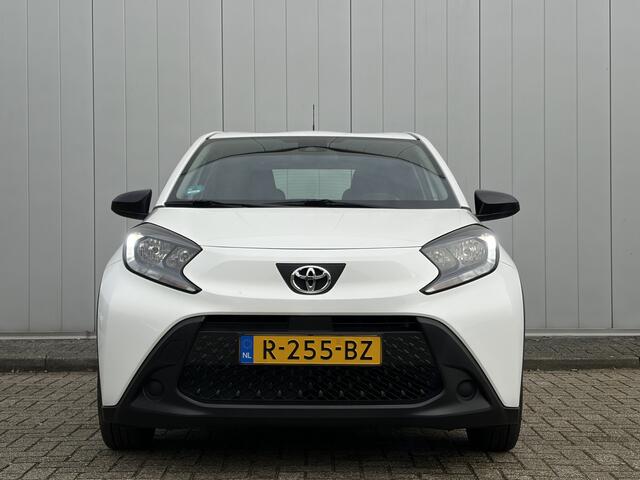Toyota AYGO X 1.0 VVT-i MT Play NL Auto Dealer Onderhouden Carplay Adapt Cruise Control