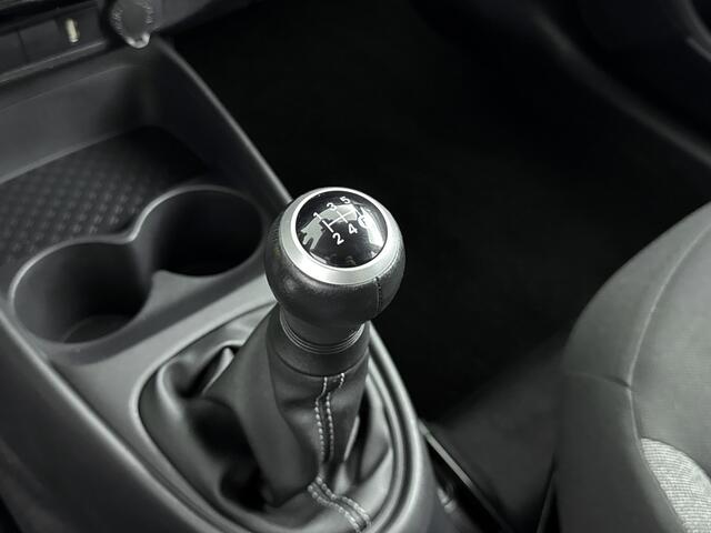 Toyota AYGO X 1.0 VVT-i MT first | Apple Carplay / Android Auto | Parkeercamera | 17'' Lichtmetalen Velgen |