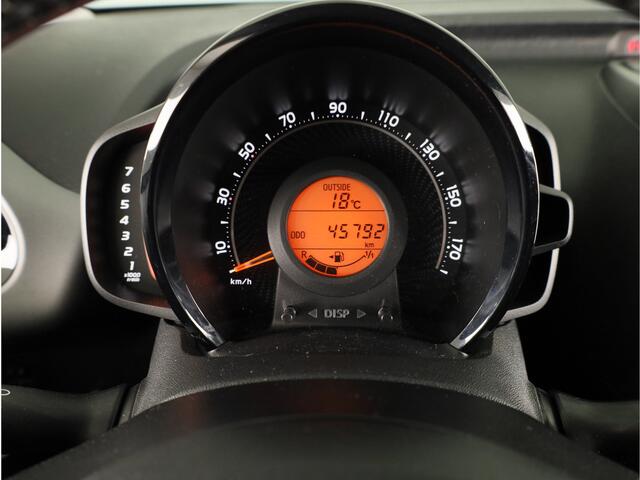 Toyota AYGO 1.0 VVT-i x-play | Navigatie | Airco | Parkeercamera | Apple Carplay / Android Auto |