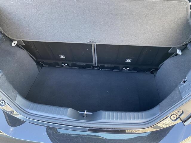 Toyota AYGO X 1.0 VVT-i MT Play Nette Nederlandse auto, achteruitrij camera, navigatie Apple CarPlay/Android Auto, neerklapbare achterbank, adaptieve cruise control!