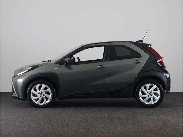 Toyota AYGO X 1.0 VVT-i S-CVT first Limited | Stoelverwarming | Parkeercamera | Apple Carplay / Android Auto |