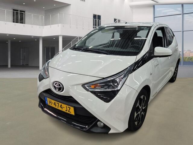 Toyota AYGO 1.0 VVT-i x-Joy AUT! Camera! Carplay! Apk 12-2027! VERWACHT!!