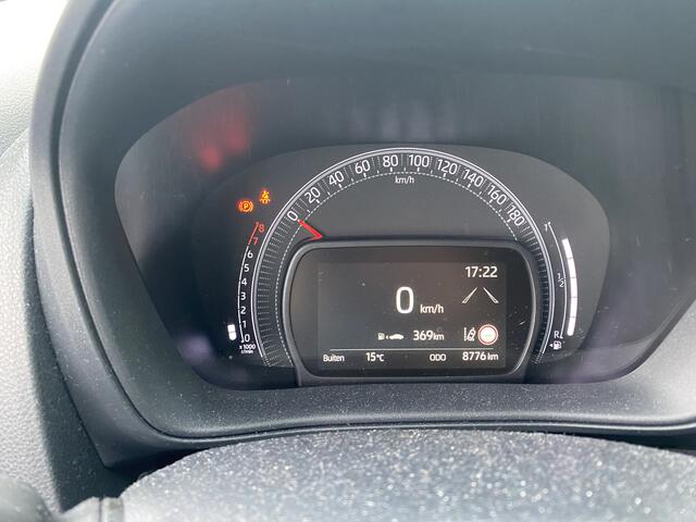 Toyota AYGO X 1.0 VVT-i MT Business