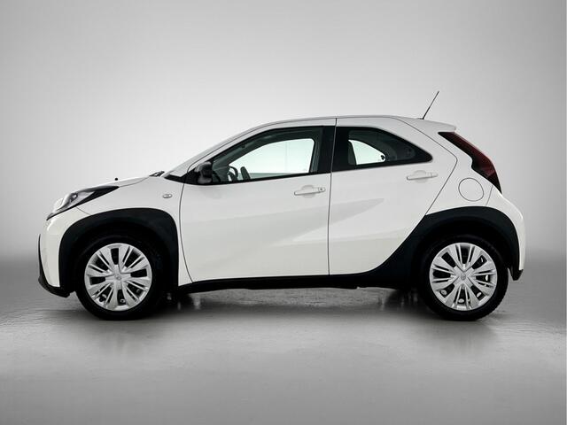 Toyota AYGO X 1.0 VVT-i MT Play | 1e Eigenaar | BTW'er | NIEUW GELEVERD & ONDERHOUDEN |