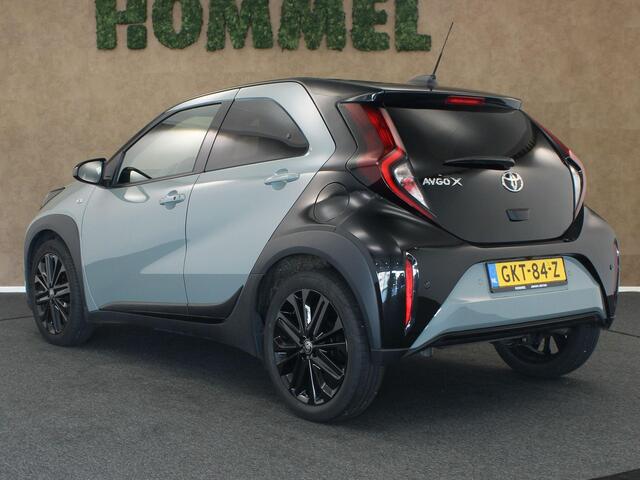 Toyota AYGO X 1.0 VVT-i S-CVT Premium - ORIGINEEL NEDERLANDSE AUTO - AFKOMSTIG VAN 1E EIGENAAR - CAMERA - DEELS LEDEREN BEKLEDING - VOORSTOELEN VERWARMD - DRAADLOZE TELEFOONLADER - CLIMATE CONTROL - NAVIGATIE - PARKEERSENSOREN VOOR/ ACHTER- DAB AUDIO - JBL AUDIO