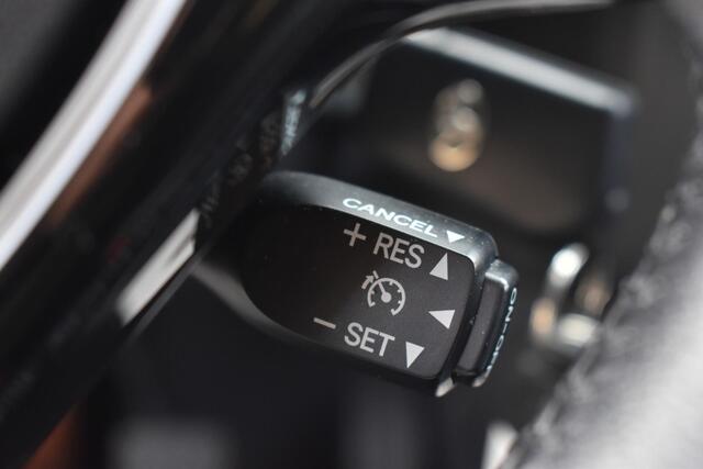 Toyota AYGO 1.0 VVT-i x-play 5-Deurs | Carplay Navigatie | Camera | 12 mnd BOVAG garantie | Whatsapp 06-53188999