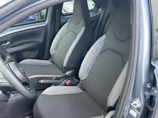 Toyota AYGO X 1.0 VVT-i MT Play