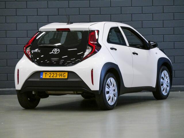 Toyota AYGO X 1.0 VVT-i MT | CRUISE CONTROL | CARPLAY |