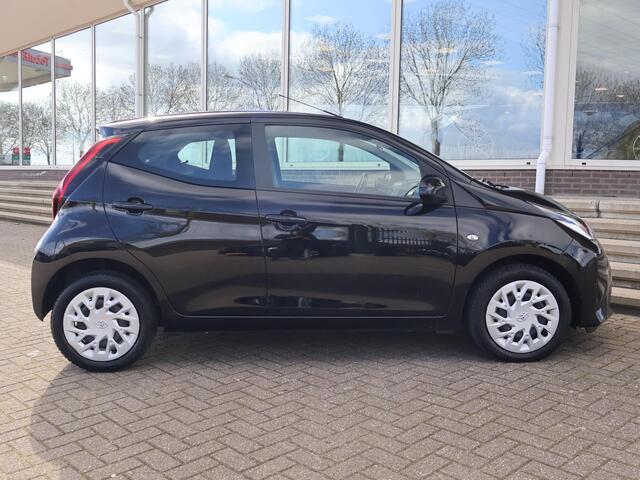 Toyota AYGO 1.0 VVT-i AUTOMAAT + AIRCO | BLUETOOTH