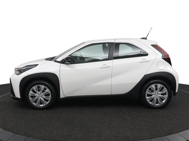 Toyota AYGO X Hybrid 115 play | Nieuwe Auto | Achteruitrijcamera | Apple Carplay & Android Auto |