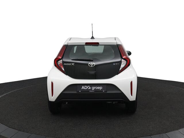 Toyota AYGO X Hybrid 115 play | Nieuwe Auto | Achteruitrijcamera | Apple Carplay & Android Auto |