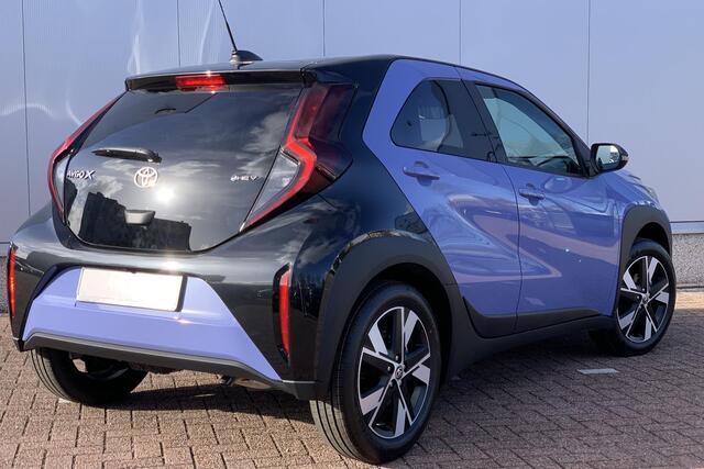 Toyota AYGO X Hybrid 115 pulse | Camera | Carplay | Keyless Start |