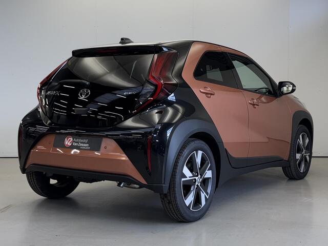 Toyota AYGO X Pulse Automaat | Ongebruikt | Ledverlichting | ACC | Carplay | Camera | Stuur-stoelverwarming | Keyless
