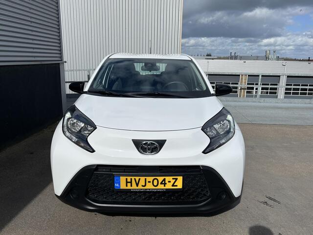Toyota AYGO X 1.0 VVT-i S-CVT Play Automaat, Achteruitrij camera, navigatie Apple CarPlay/Android Auto, adaptieve cruise control, Start/Stop systeem