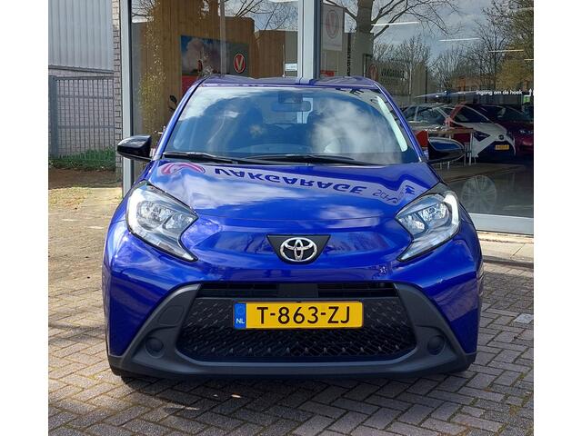 Toyota AYGO X 1.0 VVT-i MT Play