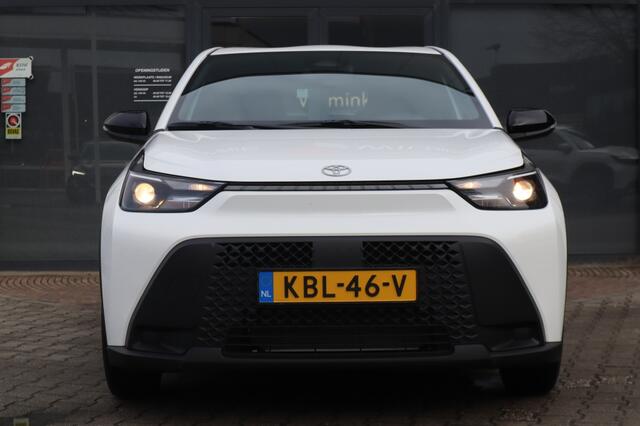 Toyota AYGO X Hybrid 115 play | LM Velgen | Stoelverwarming