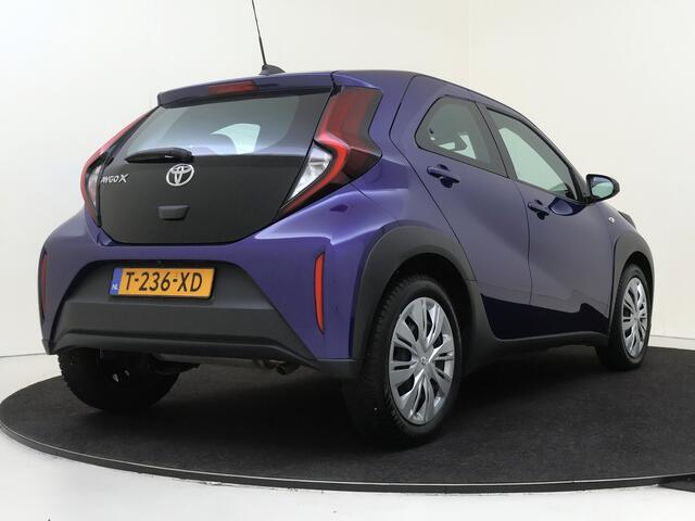 Toyota AYGO X 1.0 VVT-i MT Play