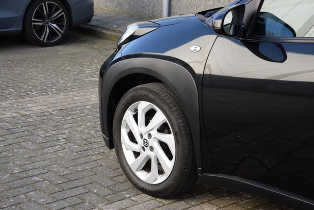 Toyota AYGO X 1.0 VVT-i MT first | Stoelverwarming | Dealer onderhouden | Cruise control |