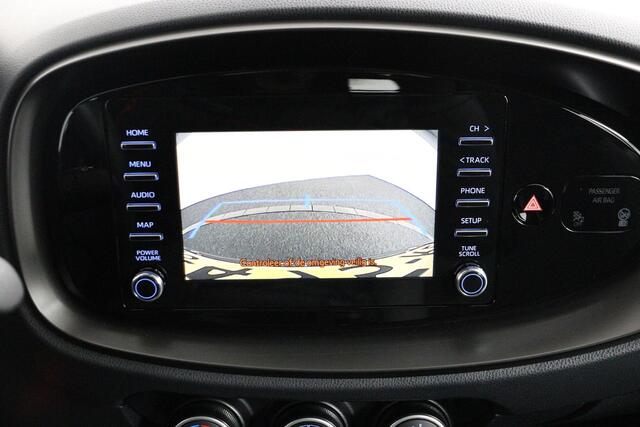 Toyota AYGO X 1.0 VVT-i MT Play | Apple Carplay/Android Auto |