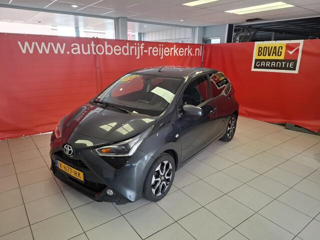 Toyota AYGO 1.0 VVT-i x-joy