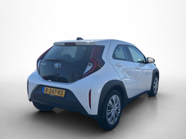 Toyota AYGO X 1.0 VVT-i S-CVT Play Automaat | ¤ 14.435,- ex BTW