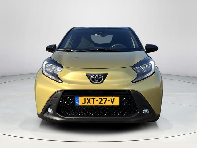 Toyota AYGO X 1.0 VVT-i MT Pulse | Keyless entry | Navigatie | Licht metalen velgen | Automatische airco | Draadloze telefoonlader |